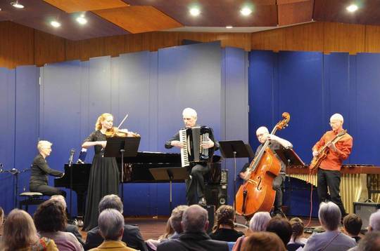 Tango und Lyrik. Mit dem Quintett TangoPassion. 